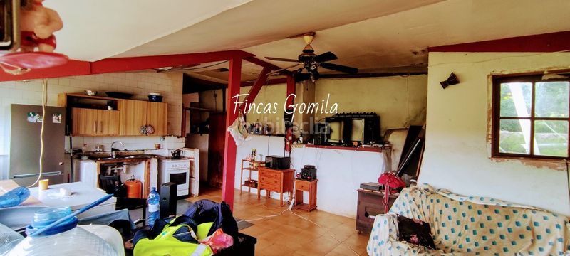 Foto 201b2324-fe04-4541-bb77-a481fe042198. Masia a Alaior poble Alaior