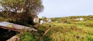 Casale  Biniguarda. Terreno con casita