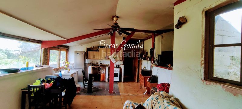 Foto 6a4df424-517f-4082-b387-68fcd4e2c32e. Masia a Alaior poble Alaior