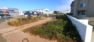 Terreny residencial a calle industria