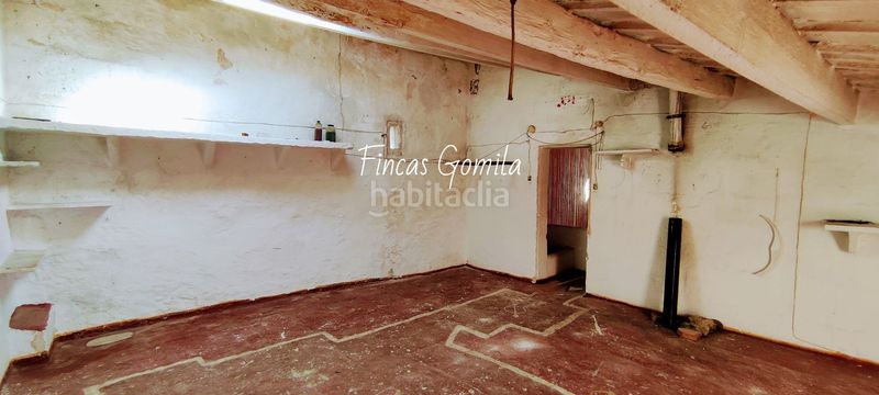 Foto 3cc3771c-2b37-47df-a7d2-adcf11c79bf1. Masia a Alaior poble Alaior