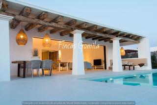 Casa  Tord negre. Chalet en punta grossa