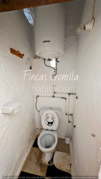 Foto 4d07fec7-b596-4ec1-bc6e-1bf4c3b97403. Casa amb piscina a Cala Blanca Ciutadella de Menorca