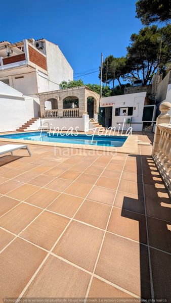 Foto f26a830c-805a-4550-baf9-a2a81fb16fee. Casa amb piscina a Cala Blanca Ciutadella de Menorca