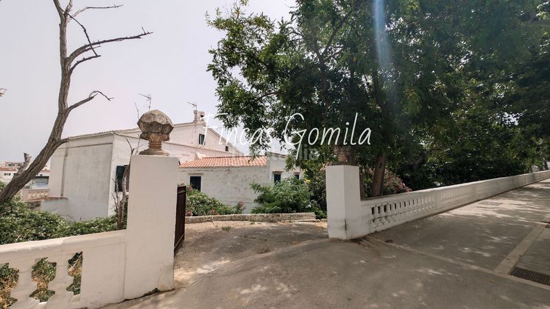 Foto c6f12364-0745-49b9-bc03-b06cdd93a8d0. Masia a Tanques del Carme-Fort de l´Eau Maó / Mahón