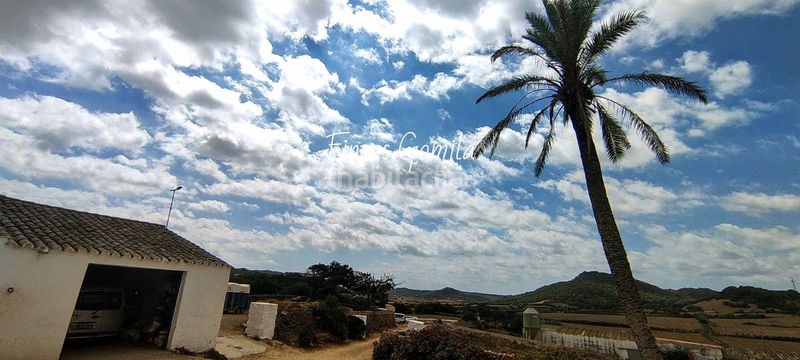Foto 4074fe33-ce0a-46b0-9929-878a2ecd5de3. Finca rústica a Cala Morell Ciutadella de Menorca
