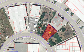 Terreny residencial a Sant Lluís-S´Ullestrar-Torret. Parcela para nave