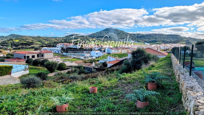 Foto f0364386-4a44-4475-83c0-8065af277629. Terreny residencial a Es Mercadal poble Es Mercadal