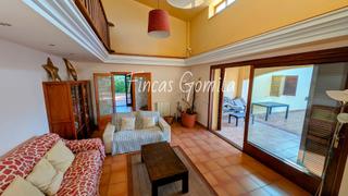 Casa  De dalt. Chalet en binisafua