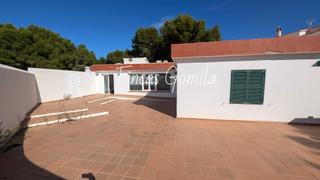 Casa  Jardin. Exclusiva propiedad  junto a la playa de sarenal den castell