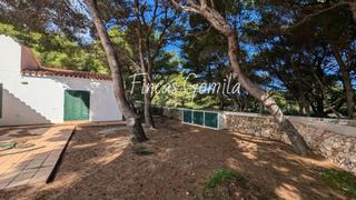 Casa  Jardin. Exclusiva propiedad  junto a la playa de sarenal den castell