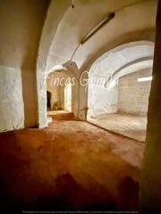 Local commercial  Carrer de la reina. Local en planta sotano en pleno centro de mahon