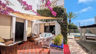 Casa  Santa eulalia. Villa de lujo en mahon