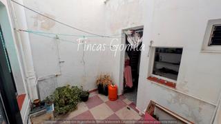 Masia  Del sol. Casa en pleno corazon de es mercadal