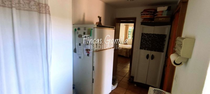 Foto a8581a6c-1912-46a8-967b-02df6a29752a. Masia a Es Mercadal poble Es Mercadal