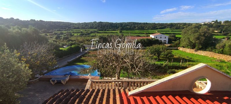 Foto b6dc4882-0cdc-4245-b313-bd172e8a33bd. Masia a Es Mercadal poble Es Mercadal