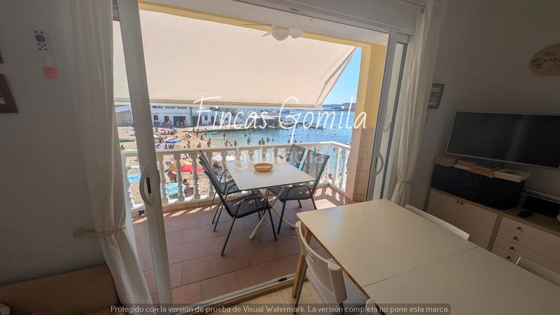 Foto 3ba7cecf-c277-4eb3-ad59-4073c75e8a65. Apartamento  frente al mar en Na Macaret Es Mercadal