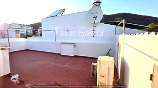 Flat  Del toro. Piso en ferreries