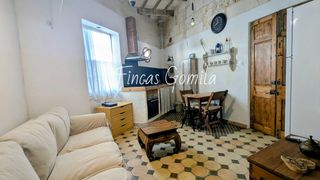 Casale  De la infanta. Casa de pueblo en mahón a 5 minutos del puerto