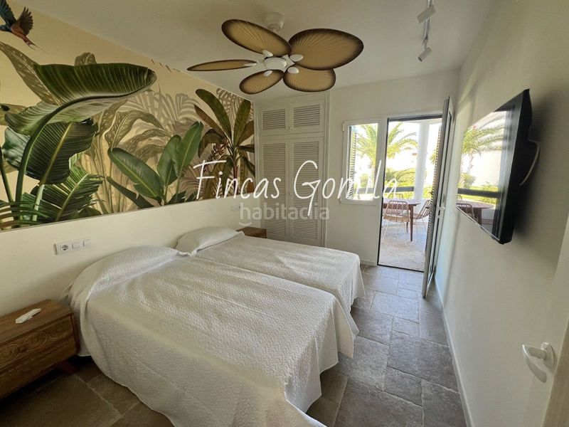 Foto 9bc2cef0-a816-423c-9a0d-61b473a99e34. Apartament amb piscina a Cala en Blanes Ciutadella de Menorca