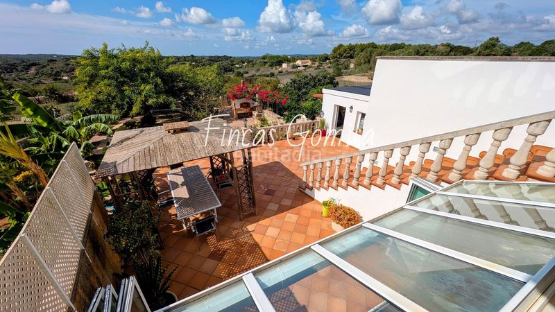 Foto 02cbce61-d177-4515-8c25-545f9dc866e9. Masia amb calefacció aparcament piscina a Alaior poble Alaior