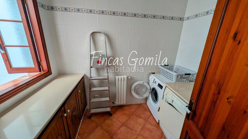 Foto e2efbffe-2335-4235-8058-9e569abb075f. Masia amb calefacció aparcament piscina a Alaior poble Alaior