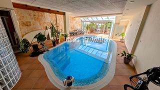 Country house  Verge del toro. El encanto del campo, el confort del pueblo  casa excepcional en