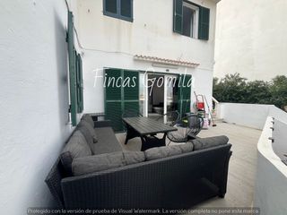 Piccolo appartamento  Central. Apartamento adosado en cala en porter