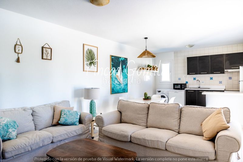 Foto b0d42486-f6b3-4526-be4f-e3066470fd53. Apartament amb piscina a Cala Blanca Ciutadella de Menorca