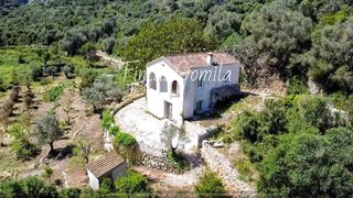 House  Ramal. Finca rustica en alaior