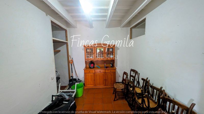 Foto fe35fa1e-9ac3-4211-a44e-e331bc2ff0c2. Masia a Alaior poble Alaior