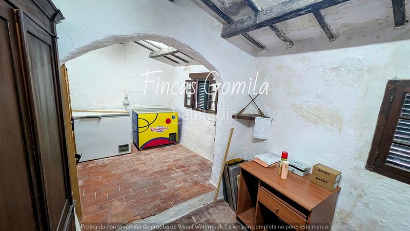 Foto 0f6f1011-ea99-466e-9fe4-aa4d448ff532. Masia amb aparcament a Ferreries poble Ferreries
