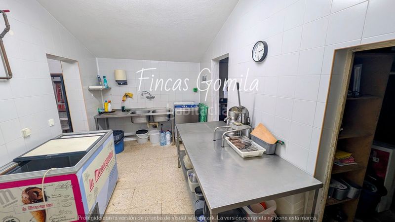 Foto ea4fb69b-a8a3-4753-872e-c789cbc8a072. Masia amb aparcament a Ferreries poble Ferreries