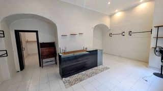 Lloguer Local Comercial  Banyer. Local comercial