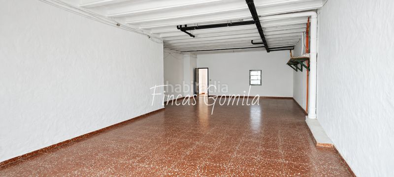 Foto 72d58502-f65a-4bef-b27a-623a54d4725b. Casa amb aparcament a Ferreries poble Ferreries