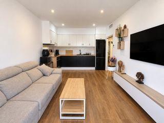 Appartement  Cl des mercadal. Piso completamente reformado de 2 habitaciones con aire acondici