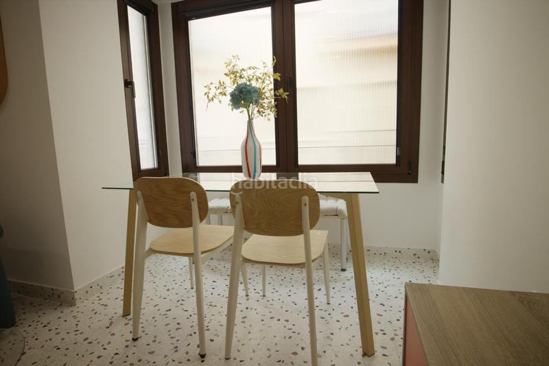 Foto 4bba0dee-2d77-4af7-bcfc-7f0fdfab1beb. Alquiler ático apartamento en alquiler reformado en Jaén