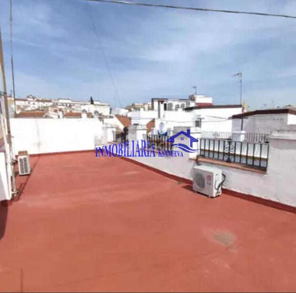 Foto d4de120d-3023-4b7e-b16b-fa0fa0bde4e4. Apartamento  en Huerta de la Reina - Trassierra Córdoba