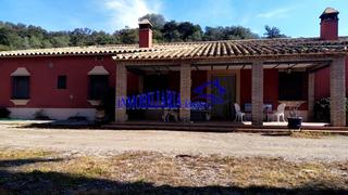 Mas à Adamuz. Córdobafinca de recreo