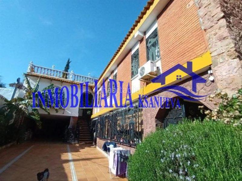 Foto 3c7d4203-849d-4712-b7c5-9c123e41cbba. Xalet amb piscina a El Brillante -El Naranjo - El Tablero Córdoba