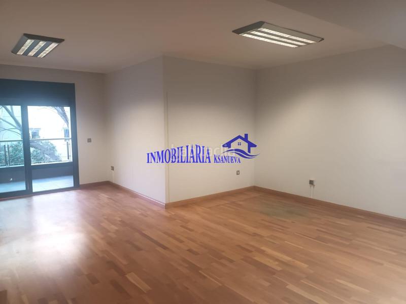 Foto b9ad261b-8998-4d79-a21f-e3b1c75b3069. Flat with parking in Huerta de la Reina - Trassierra Córdoba