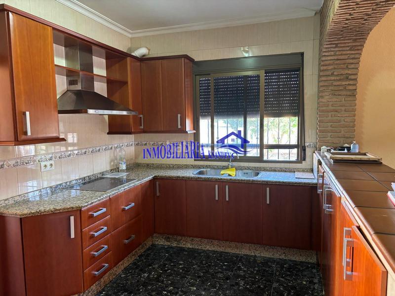 Foto c1ee9bb7-881a-4e51-8d63-983ae94fc456. Chalet  en Alcolea Córdoba