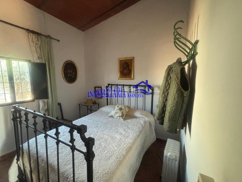 Foto 8dbbca53-45e3-42bd-b16a-994de5af1ac1. Masia amb aparcament a Montoro