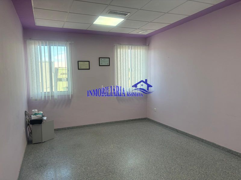 Foto 70cddebb-ba5d-4aed-a5f2-85546f788ff0. Nau industrial a Alcolea Córdoba