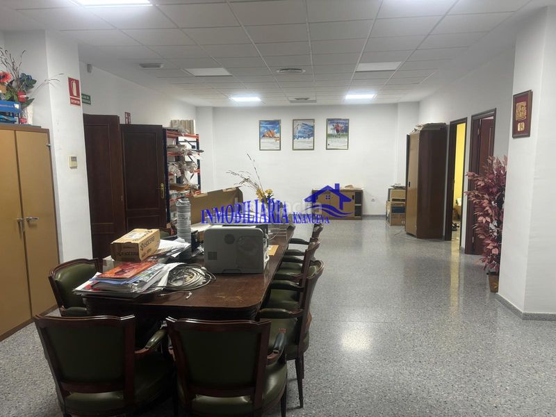 Foto d019dbbd-4efa-4d71-a6eb-eb9fe517192d. Nau industrial a Alcolea Córdoba