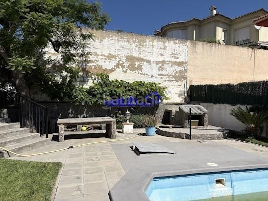 Foto 0f74fa8c-1b28-4a78-b572-5cf4d98214d5. Xalet amb aparcament piscina a Andújar