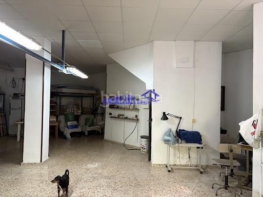 Foto b9e11ad6-6824-4420-b036-97c43f049283. Xalet amb aparcament piscina a Andújar
