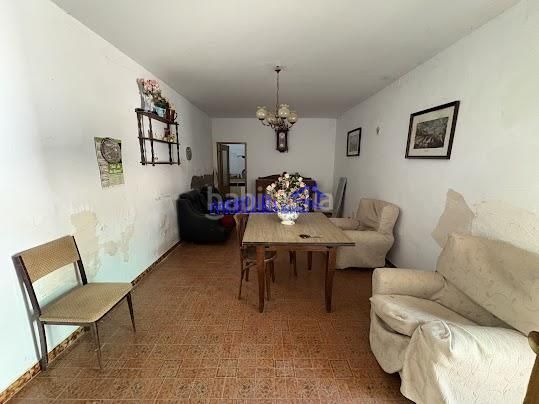 Foto 92ba7a85-92b0-44ef-864d-20ce43ecf084. Casa a Adamuz
