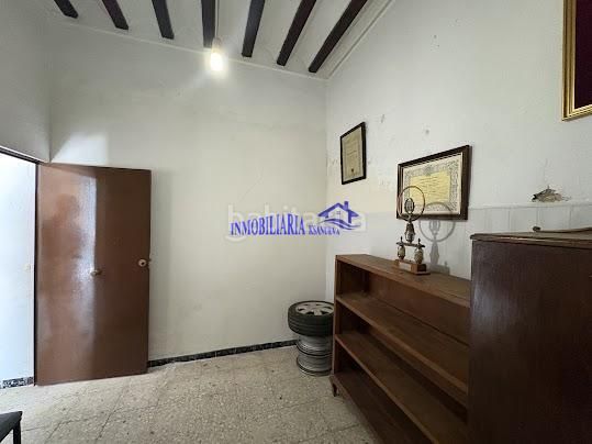 Foto f647f8c8-ec73-4cb4-83df-01777382f1fc. Casa a Adamuz