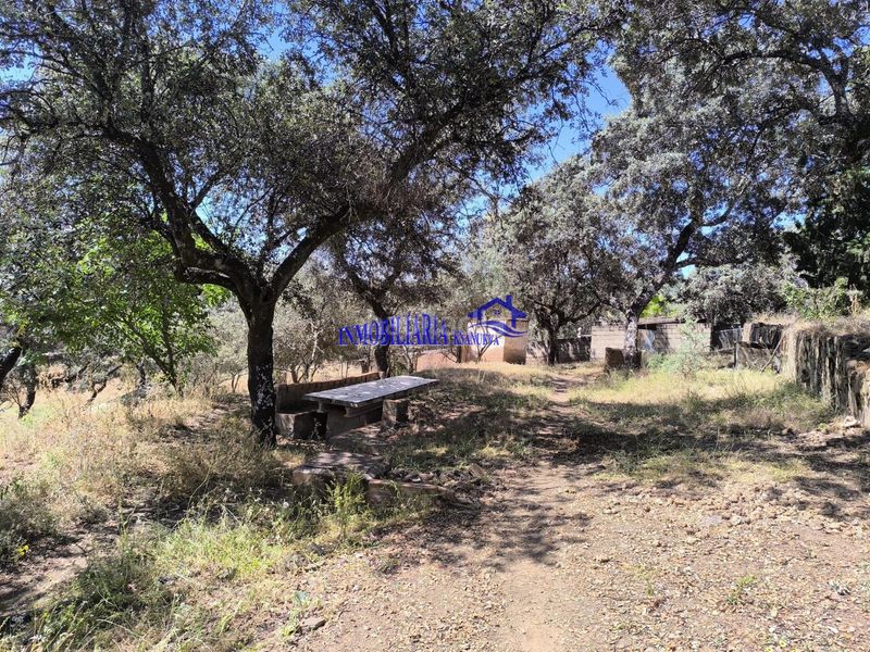 Foto 18cfc0fa-3d8f-45c9-8eee-14ce3205d418. Chalet córdobachalet en Obejo